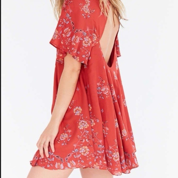 Urban Outfitters Kimchi Blue Floral fields dress Red size XS‎ Cotton Open back - Picture 1 of 7